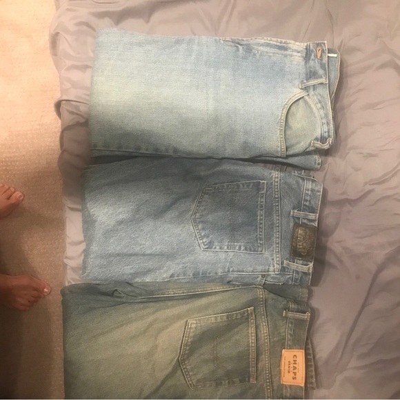 Three men’s jeans. Two size 38 and one size 40. Used only three times